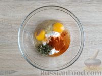 Фото приготовления рецепта: Картофельная запеканка с курицей и помидорами - шаг №7