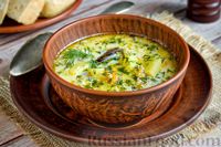 Фото к рецепту: Сырный суп с рыбными консервами