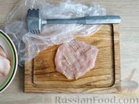 Фото приготовления рецепта: Куриные рулетики с болгарским перцем и помидорами, под сыром (в духовке) - шаг №3