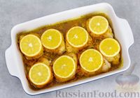 Фото приготовления рецепта: Куриные бёдрышки, запечённые в апельсиново-медовом маринаде - шаг №8