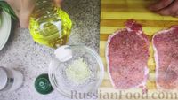 Фото приготовления рецепта: Мясные рулетики с яйцом и луком - шаг №5