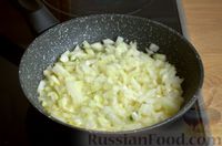 Фото приготовления рецепта: Котлеты из смешанного фарша с горчицей и зеленью - шаг №4
