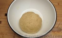 Фото приготовления рецепта: Закрытый песочный пирог с курицей и рисом - шаг №6
