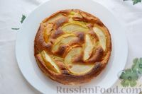 Фото приготовления рецепта: Яблочный пирог-пудинг - шаг №12