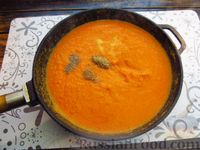 Фото приготовления рецепта: Мясные тефтели с булгуром в овощном соусе (на сковороде) - шаг №16