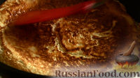 Фото приготовления рецепта: Закусочный торт из курицы с морковью - шаг №5