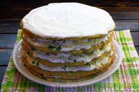 Фото приготовления рецепта: Закусочный картофельный торт с плавленым сыром и яйцами - шаг №27