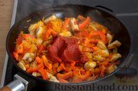 Фото приготовления рецепта: Гречка с курицей, болгарским перцем и тыквой - шаг №7
