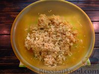 Фото приготовления рецепта: Картофельные котлеты с грецкими орехами и кабачками - шаг №8