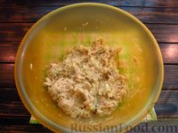 Фото приготовления рецепта: Картофельные котлеты с грецкими орехами и кабачками - шаг №10