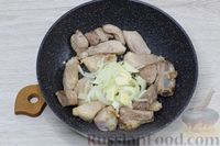 Фото приготовления рецепта: Гуляш по-сегедски, из свиных рёбер с квашеной капустой - шаг №3