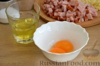Фото приготовления рецепта: Картофель, запечённый с ветчиной и сырно-горчичным соусом бешамель - шаг №9