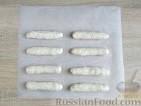 Фото приготовления рецепта: Творожно-сырные хлебные палочки с кунжутом - шаг №10