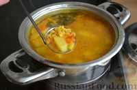 Фото приготовления рецепта: Гороховый суп с имбирём и пряностями - шаг №9