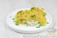 Фото приготовления рецепта: Рыба, запечённая с картошкой, сыром и сметаной - шаг №14