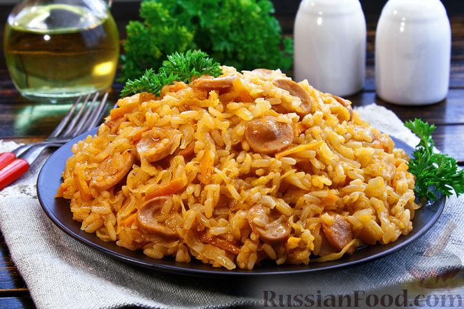 Тушеная капуста с мясом и рисом – кулинарный рецепт
