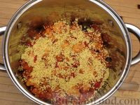 Фото приготовления рецепта: Курица с рисом, пшеном и овощами - шаг №12