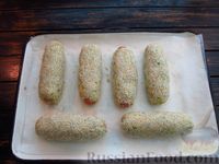 Фото приготовления рецепта: Сосиски, запечённые в картофельном тесте с сыром - шаг №14