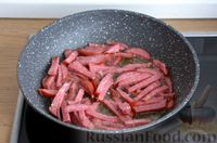 Фото приготовления рецепта: Домашняя шаурма с копчёной колбасой и овощами - шаг №3