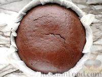 Фото приготовления рецепта: Пирог-торт "Баунти" с кокосовым заварным кремом и шоколадной глазурью - шаг №23