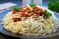 Фото приготовления рецепта: Спагетти с замороженными овощами в томатном соусе и сыром - шаг №15