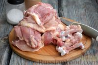 Фото приготовления рецепта: Жаркое из картошки и курицы, с брюссельской капустой - шаг №2