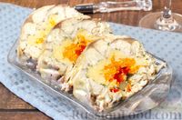 Фото приготовления рецепта: Рулет из скумбрии со сладким перцем, грибами и сыром (в рукаве) - шаг №21