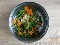 Фото приготовления рецепта: Котлеты из замороженных овощей - шаг №4