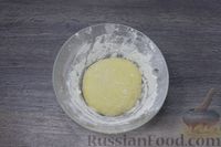 Фото приготовления рецепта: Сдобные булочки-спиральки с лимонной творожной начинкой - шаг №9