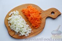 Фото приготовления рецепта: Котлеты из гречки с овощами и сметаной - шаг №4