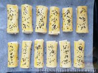 Фото приготовления рецепта: Пирожки с капустой, из теста фило (в духовке) - шаг №14