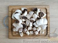 Фото приготовления рецепта: Котлеты из свинины с грибами (в духовке) - шаг №3