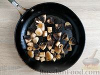 Фото приготовления рецепта: Котлеты из свинины с грибами (в духовке) - шаг №4