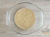 Фото приготовления рецепта: Рис с капустно-куриными котлетами (в духовке) - шаг №9