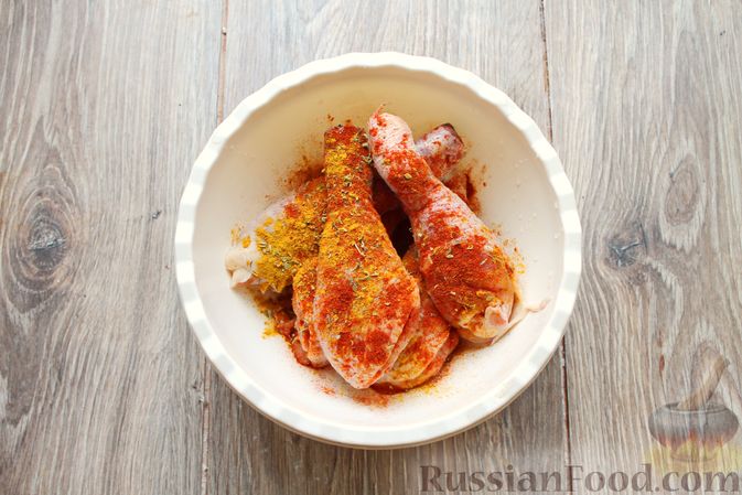 Куриные голени на сковороде в сметанном соусе — рецепт с фото пошагово