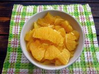 Фото приготовления рецепта: Апельсиновый кисель с белковым кремом - шаг №2