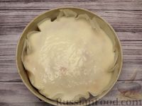 Фото приготовления рецепта: Пирог на сметане, с вишней и сметанно-кокосовой глазурью - шаг №11