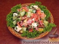 Фото приготовления рецепта: Овощной греческий салат - шаг №9