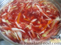 Фото приготовления рецепта: Украинский красный борщ с фасолью - шаг №9