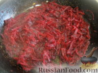 Фото приготовления рецепта: Украинский красный борщ с фасолью - шаг №8