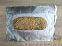 Фото приготовления рецепта: Мясной хлеб из куриного фарша с замороженными овощами - шаг №12