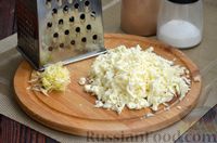 Фото приготовления рецепта: Куриное филе, запечённое с тремя видами сыра и вялеными помидорами - шаг №4