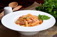 Фото приготовления рецепта: Макароны с ветчиной в сливочно-томатном соусе - шаг №13