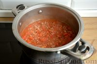 Фото приготовления рецепта: Мексиканский томатный суп с фаршем, фасолью и кукурузой - шаг №5