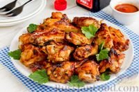 Фото к рецепту: Куриные крылышки в томатно-соевом маринаде с горчицей (в духовке)
