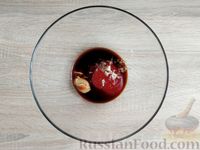 Фото приготовления рецепта: Куриные крылышки в томатно-соевом маринаде с горчицей (в духовке) - шаг №3