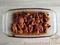 Фото приготовления рецепта: Куриные крылышки в томатно-соевом маринаде с горчицей (в духовке) - шаг №7