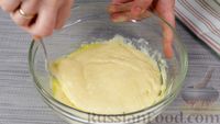 Фото приготовления рецепта: Творожные кексы - шаг №5