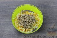Фото приготовления рецепта: Котлеты из риса, консервированной рыбы и зелени - шаг №7