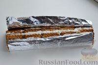 Фото приготовления рецепта: Кофейные пирожные из печенья и творога (без выпечки) - шаг №11